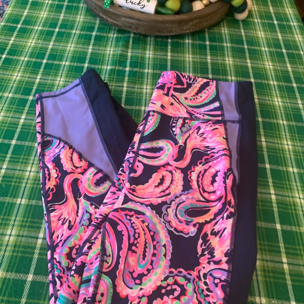 Large Luxletic leggings by Lilly